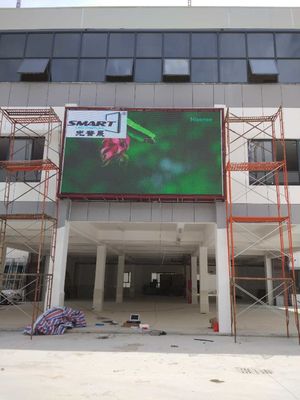 P6 στεγανοποιήστε των ανθεκτικών υπαίθριων οδηγήσεων το τηλεοπτικό εργοστάσιο Shenzhen φωτεινότητας οθόνης 6500mcd υψηλό